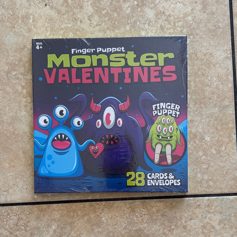 Monster Valentines Finger Puppet Set